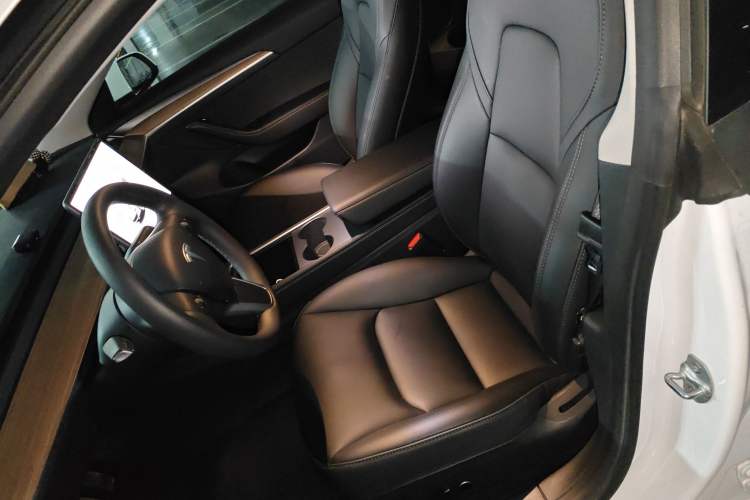 Used Tesla Model 3 2022 Rear-Wheel-Drive Version Left Front Seat