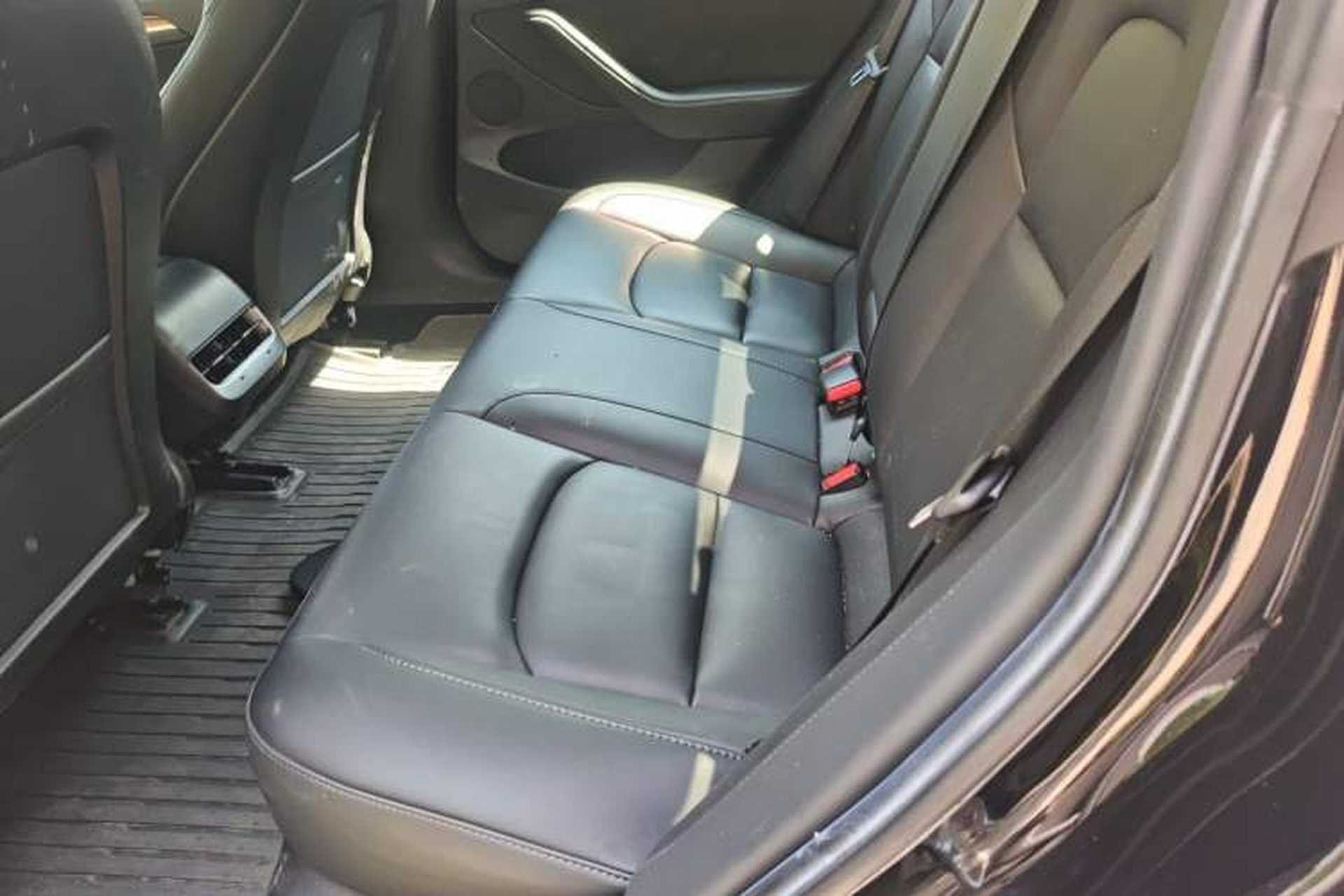Used Tesla Model 3 2022 Rear-Wheel-Drive Version Left Rear Seat