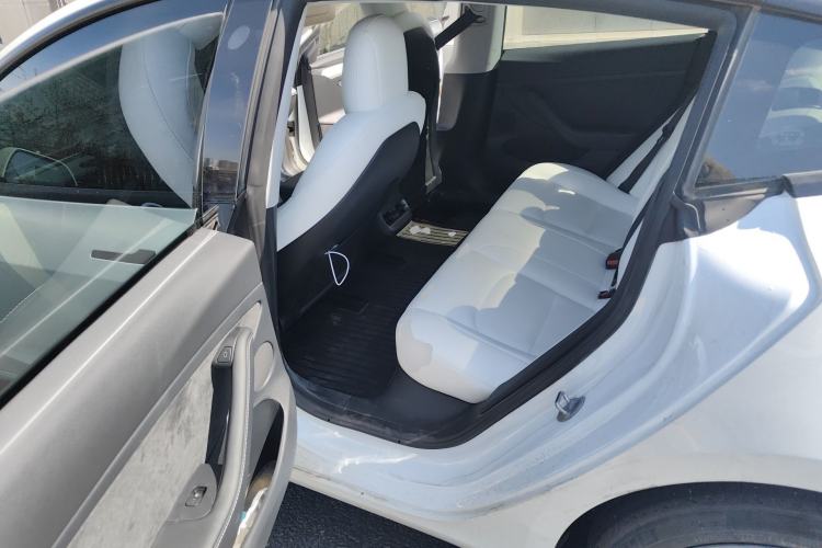Used Tesla Model 3 2022 Rear-Wheel-Drive Version Left Rear Seat