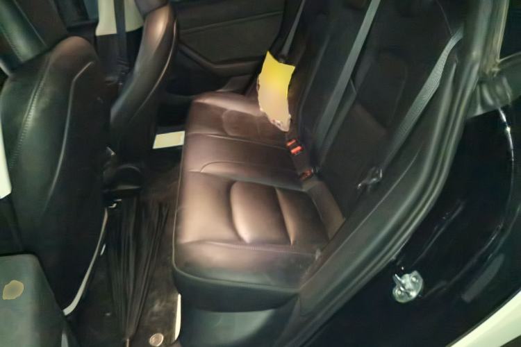 Used Tesla Model 3 2022 Rear-Wheel-Drive Version Left Rear Seat