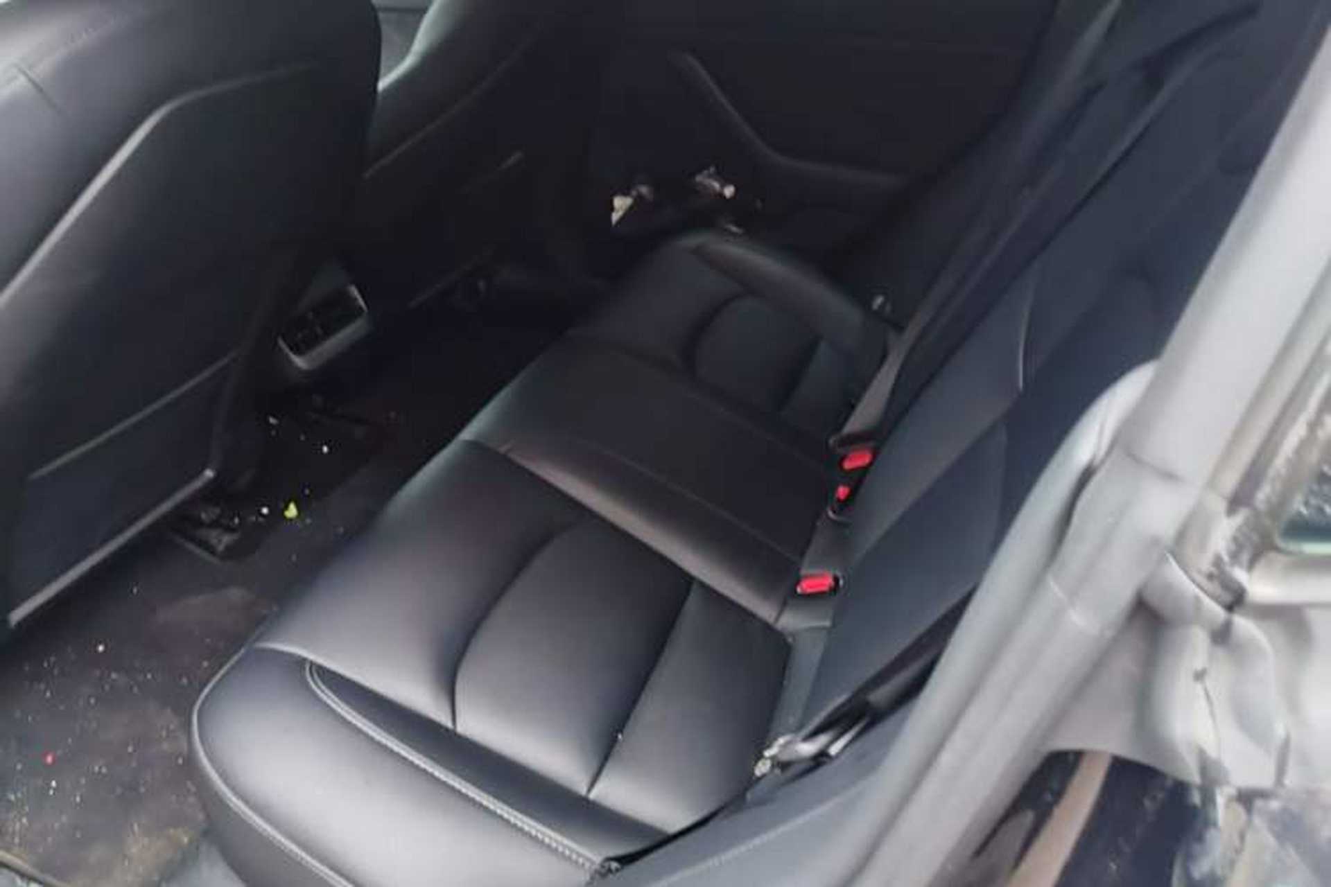 Used Tesla Model 3 2022 Performance High-Performance All-Wheel-Drive Version Left Rear Seat