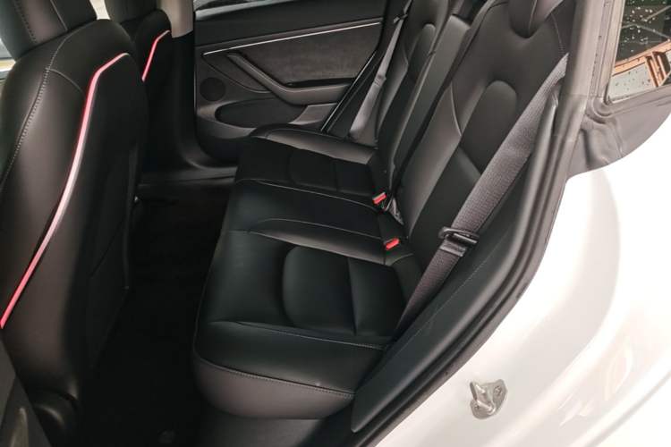 Used Tesla Model 3 2022 Rear-Wheel-Drive Version Left Rear Seat