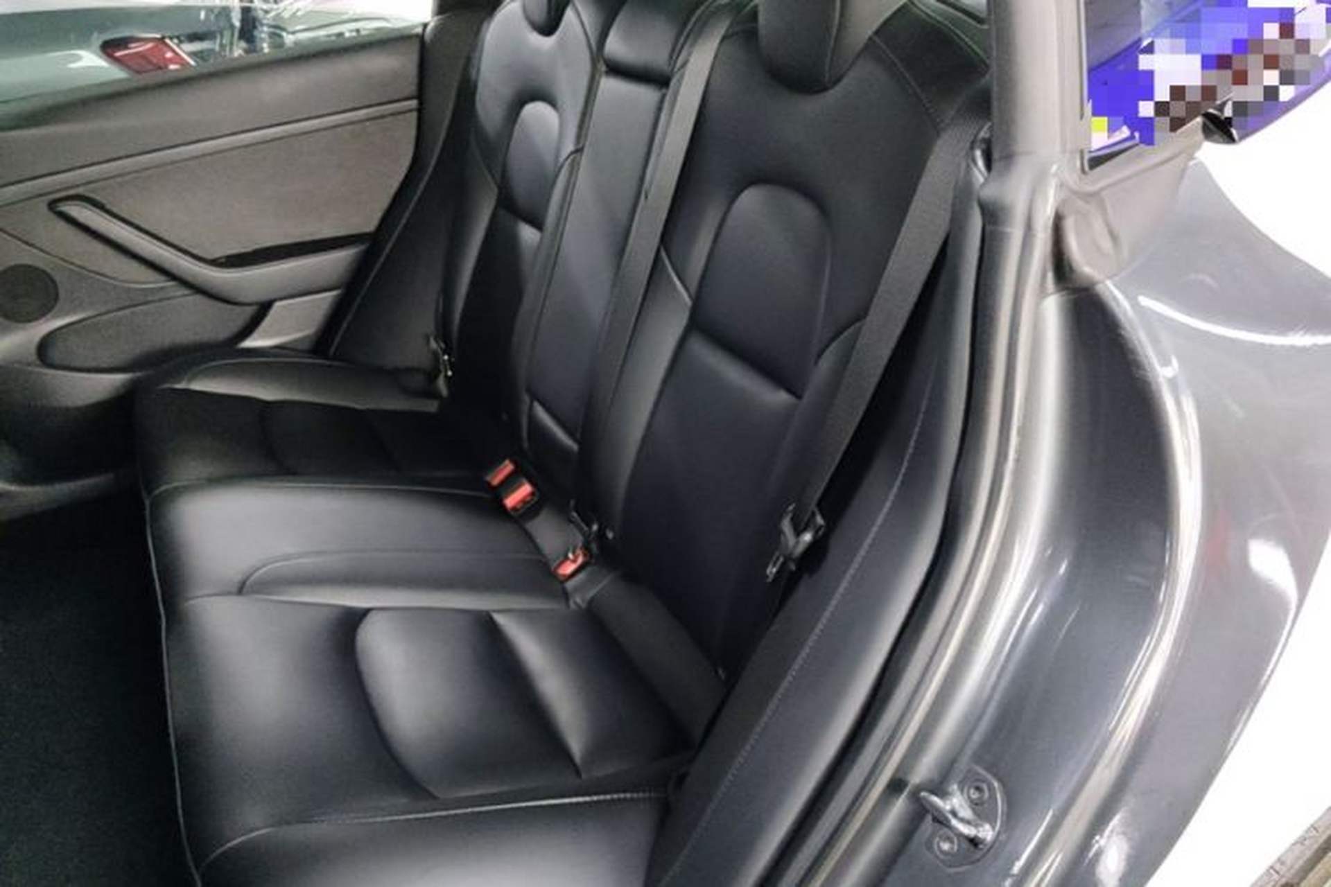 Used Tesla Model 3 2022 Performance High-Performance All-Wheel-Drive Version Left Rear Seat