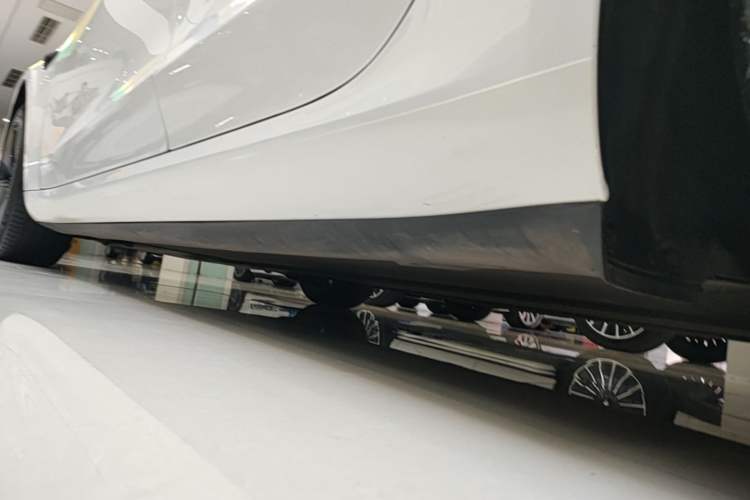 Used Tesla Model 3 2022 Rear-Wheel-Drive Version Left Side Sill