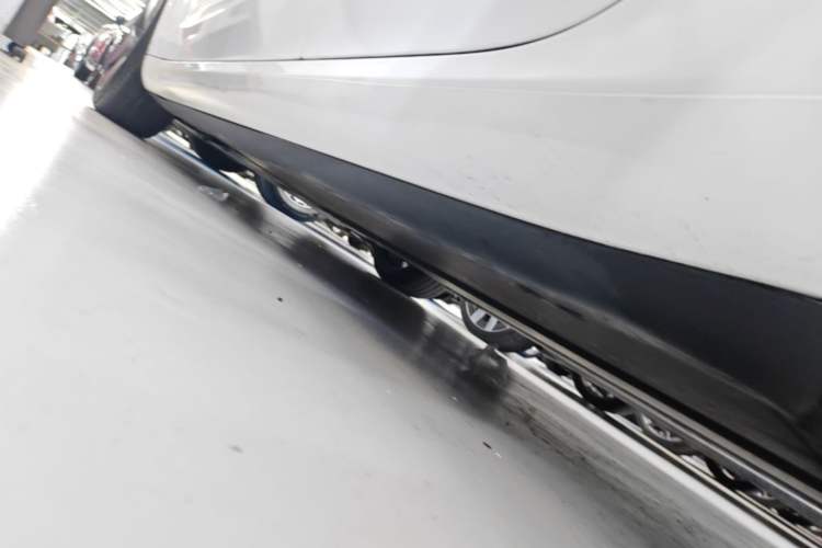 Used Tesla Model 3 2022 Rear-Wheel-Drive Version Left Side Sill
