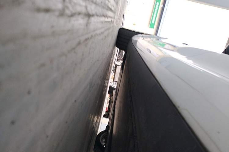 Used Tesla Model 3 2022 Rear-Wheel-Drive Version Left Side Sill