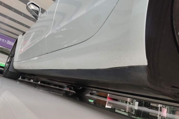 Used Tesla Model 3 2022 Rear-Wheel-Drive Version Left Side Sill