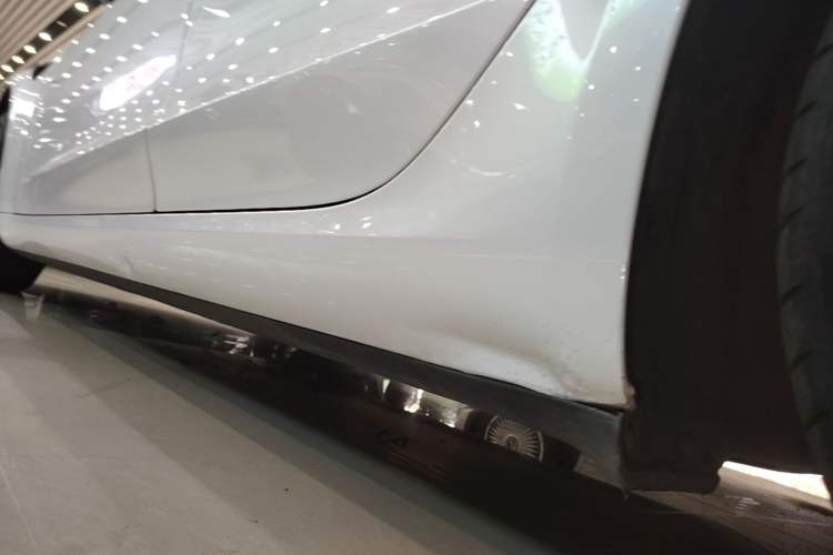 Used Tesla Model 3 2022 Rear-Wheel-Drive Version Left Side Sill