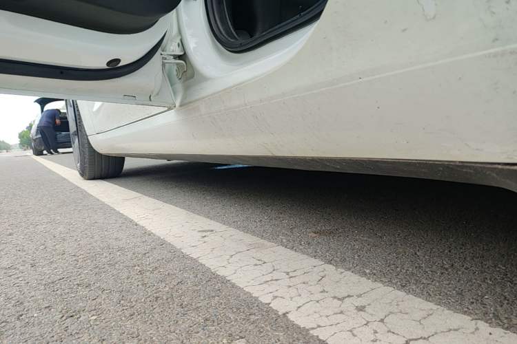 Used Tesla Model 3 2022 Rear-Wheel-Drive Version Left Side Sill