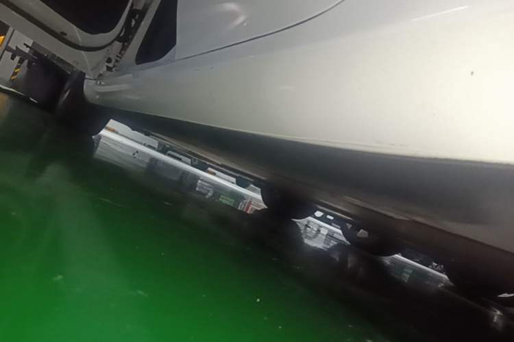Used Tesla Model 3 2022 Rear-Wheel-Drive Version Left Side Sill