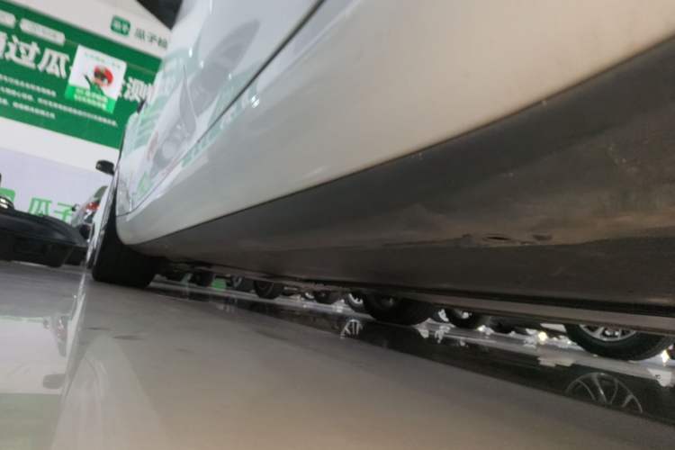 Used Tesla Model 3 2022 Rear-Wheel-Drive Version Left Side Sill