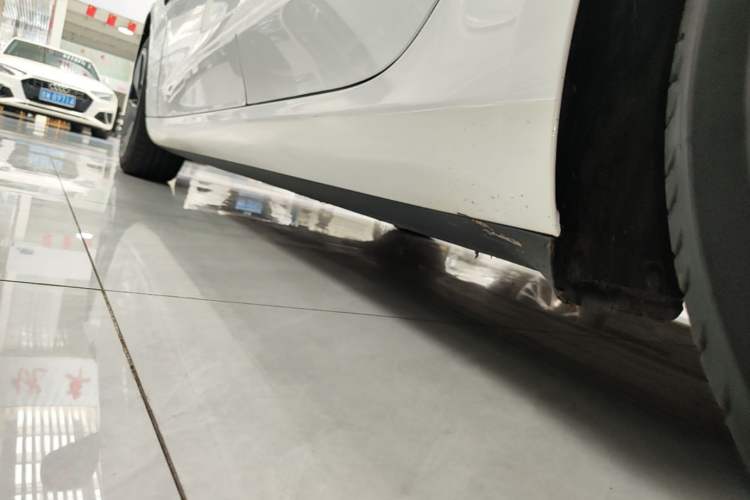 Used Tesla Model 3 2022 Rear-Wheel-Drive Version Left Side Sill