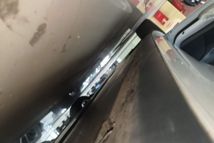 Used Tesla Model 3 2022 Rear-Wheel-Drive Version Left Side Sill
