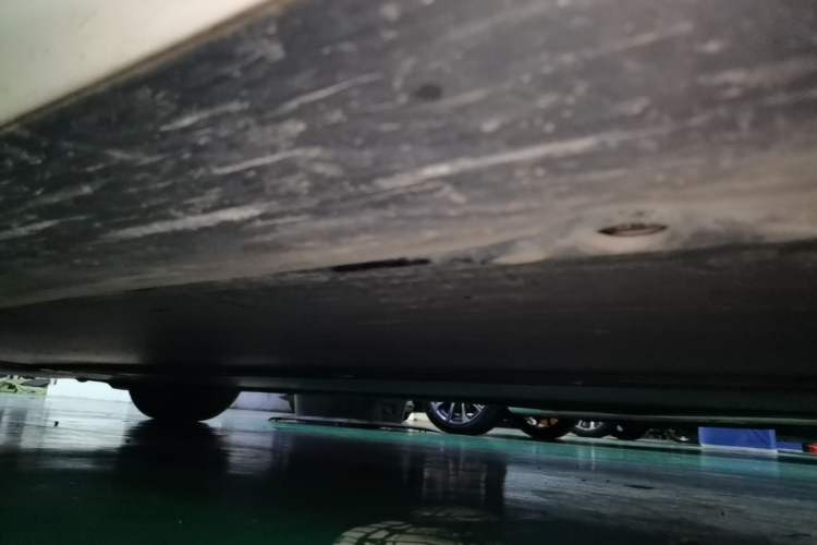 Used Tesla Model 3 2022 Rear-Wheel-Drive Version Left Side Sill