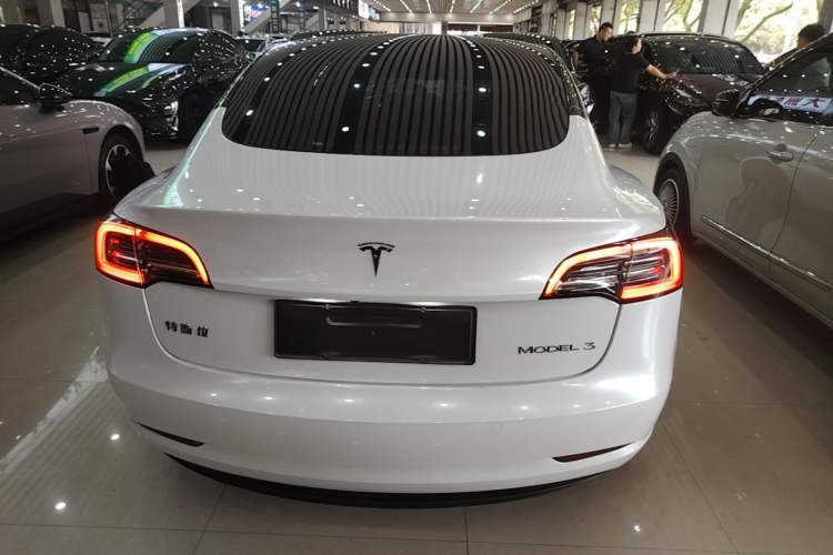 Used Tesla Model 3 2022 Rear-Wheel-Drive Version Rear