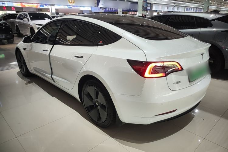 Used Tesla Model 3 2022 Rear-Wheel-Drive Version Rear Left 45 Deg