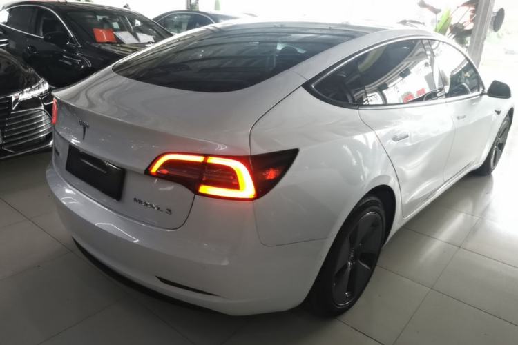 Used Tesla Model 3 2022 Rear-Wheel-Drive Version Rear Right 45 Deg