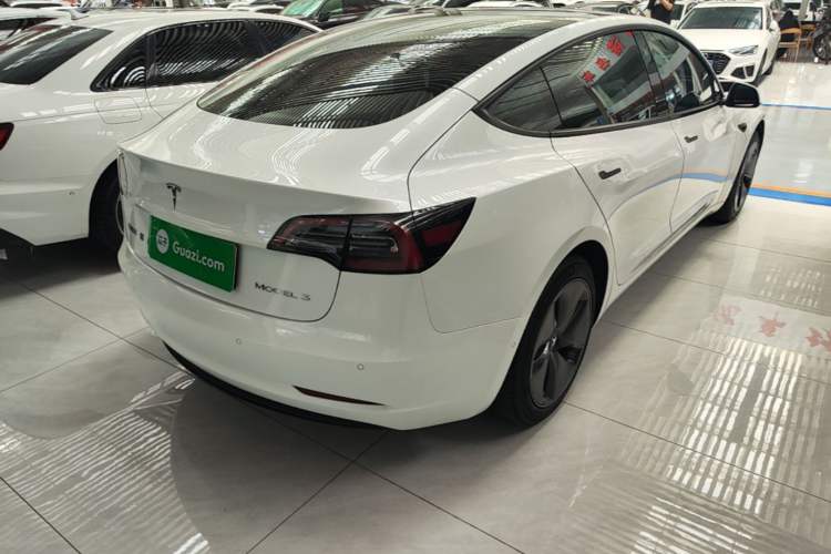 Used Tesla Model 3 2022 Rear-Wheel-Drive Version Rear Right 45 Deg