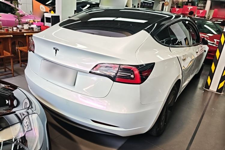 Used Tesla Model 3 2022 Rear-Wheel-Drive Version Rear Right 45 Deg