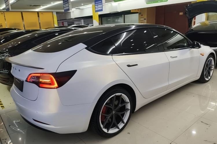 Used Tesla Model 3 2022 Performance High-Performance All-Wheel-Drive Version Rear Right 45 Deg