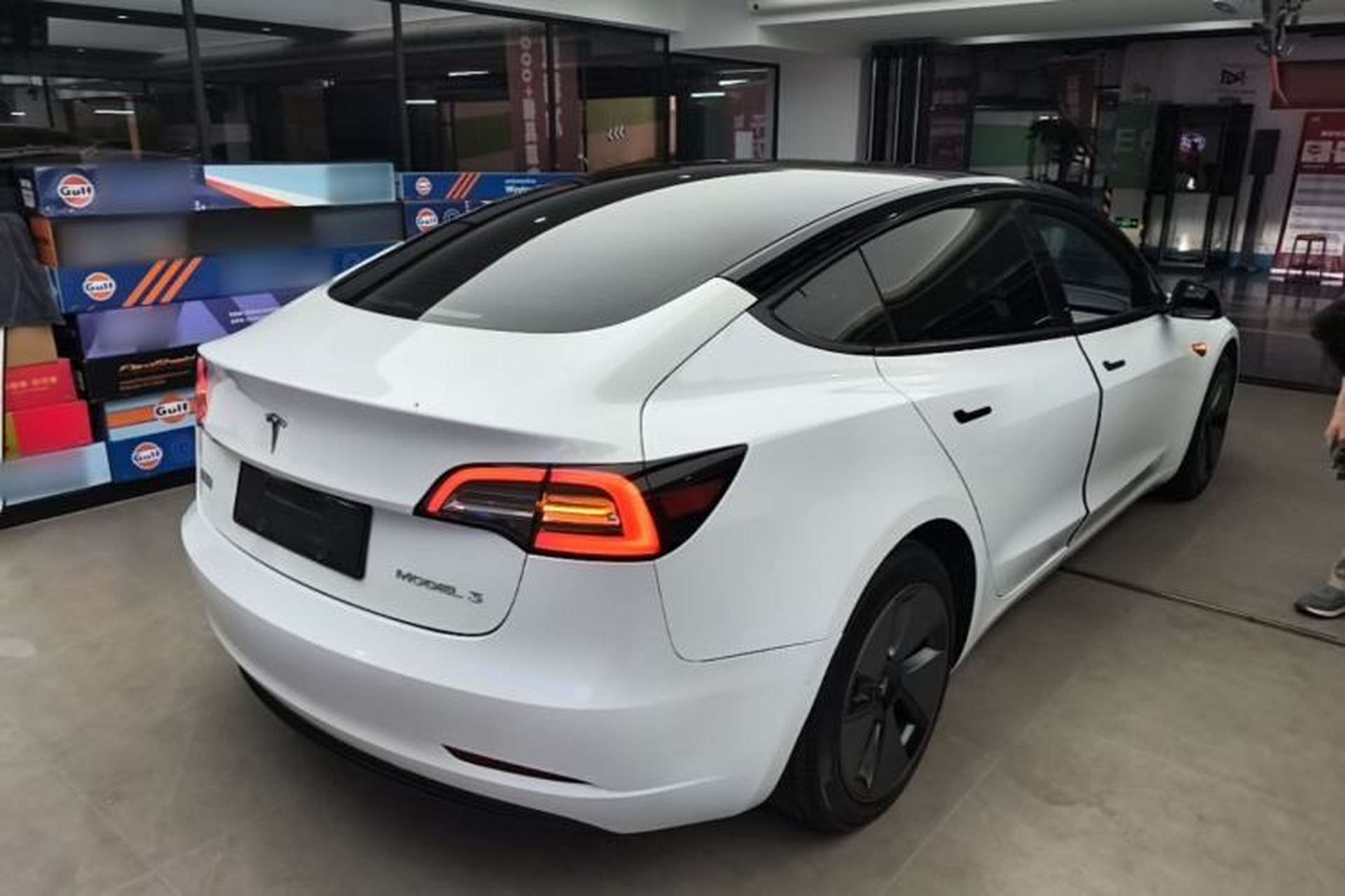Used Tesla Model 3 2022 Rear-Wheel-Drive Version Rear Right 45 Deg