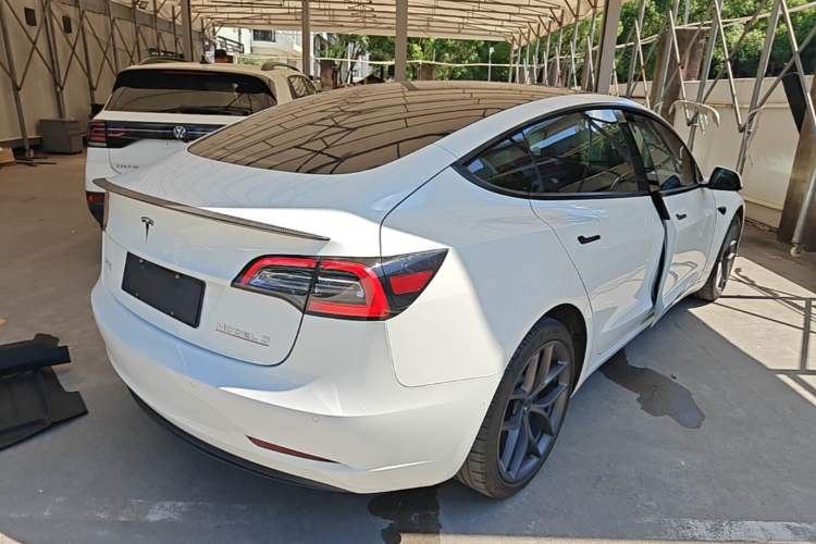 Used Tesla Model 3 2022 Performance High-Performance All-Wheel-Drive Version Rear Right 45 Deg
