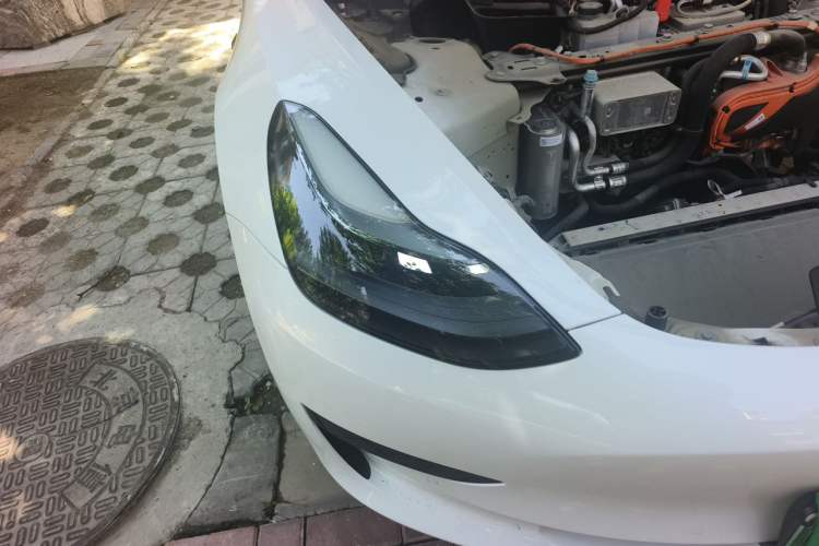 Used Tesla Model 3 2022 Rear-Wheel-Drive Version Right Front Headlight