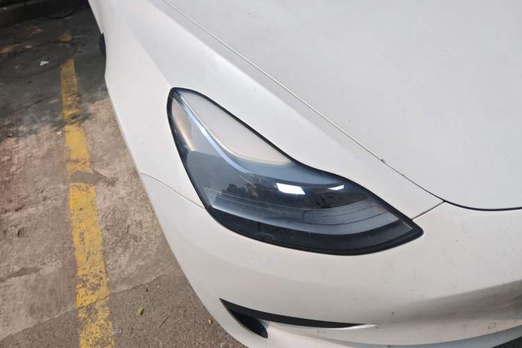 Used Tesla Model 3 2022 Rear-Wheel-Drive Version Right Front Headlight