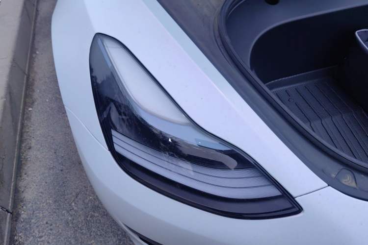 Used Tesla Model 3 2022 Rear-Wheel-Drive Version Right Front Headlight