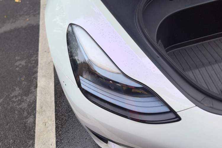 Used Tesla Model 3 2022 Rear-Wheel-Drive Version Right Front Headlight