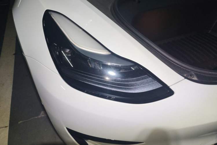 Used Tesla Model 3 2022 Rear-Wheel-Drive Version Right Front Headlight