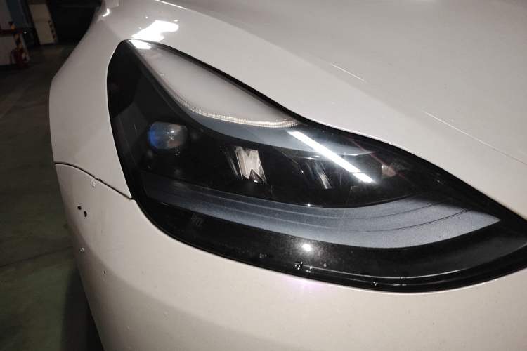 Used Tesla Model 3 2022 Rear-Wheel-Drive Version Right Front Headlight