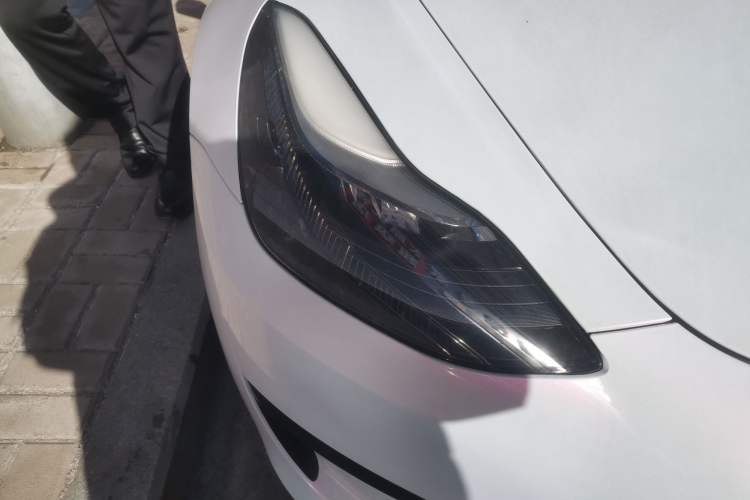 Used Tesla Model 3 2022 Rear-Wheel-Drive Version Right Front Headlight