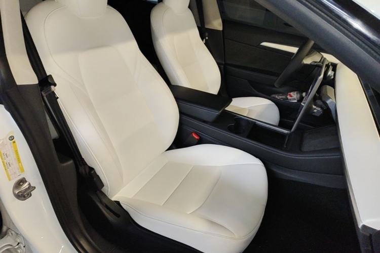 Used Tesla Model 3 2022 Performance High-Performance All-Wheel-Drive Version Right Front Seat