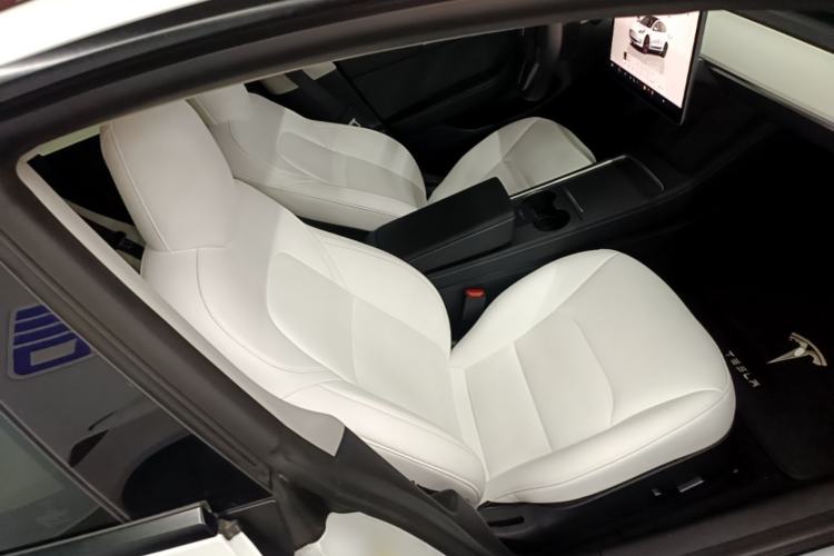 Used Tesla Model 3 2022 Rear-Wheel-Drive Version Right Front Seat