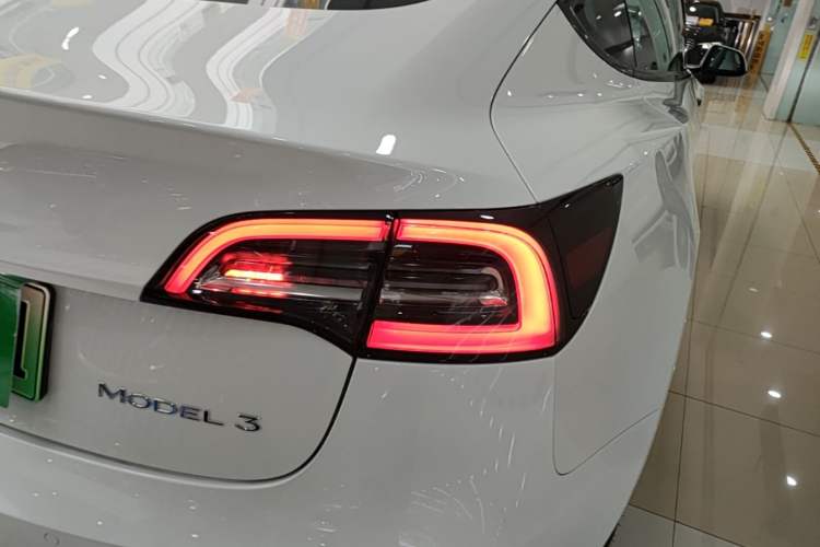 Used Tesla Model 3 2022 Rear-Wheel-Drive Version Right Rear Taillight