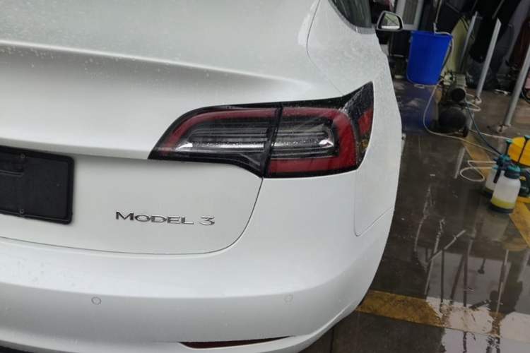 Used Tesla Model 3 2022 Rear-Wheel-Drive Version Right Rear Taillight