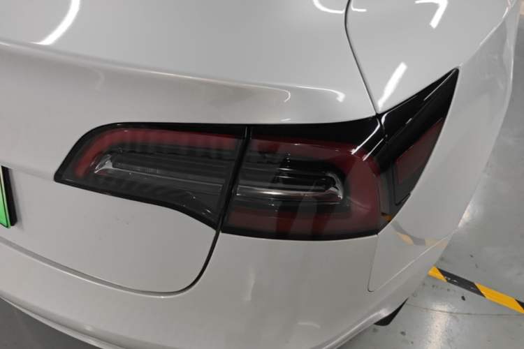 Used Tesla Model 3 2022 Rear-Wheel-Drive Version Right Rear Taillight