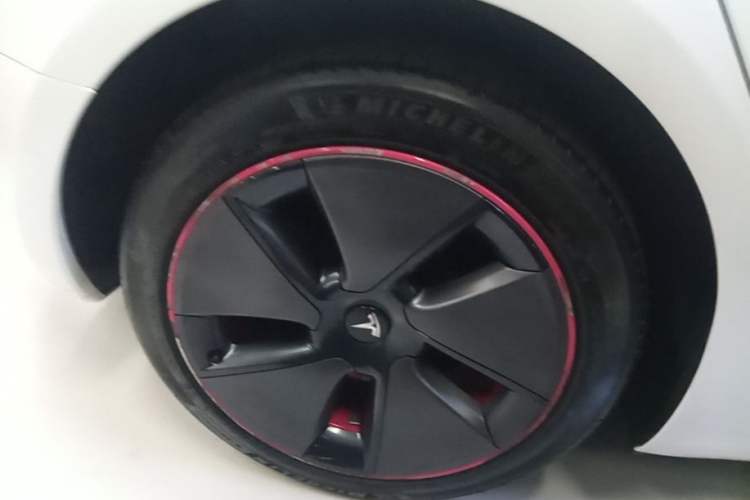 Used Tesla Model 3 2022 Rear-Wheel-Drive Version Right Rear Wheel Hub