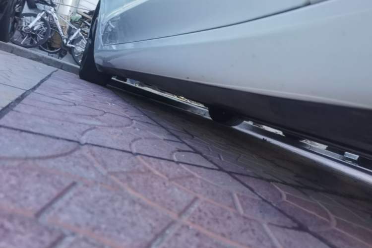 Used Tesla Model 3 2022 Rear-Wheel-Drive Version Right Side Sill