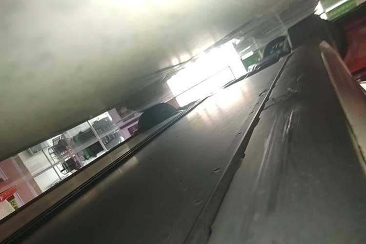 Used Tesla Model 3 2022 Rear-Wheel-Drive Version Right Side Sill