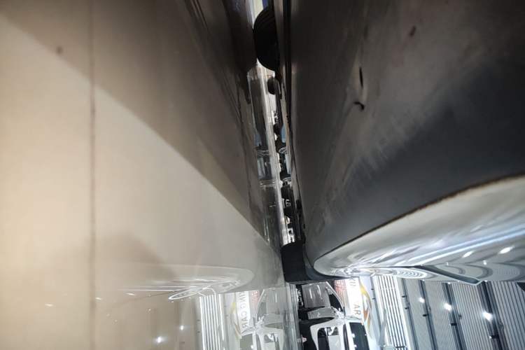 Used Tesla Model 3 2022 Rear-Wheel-Drive Version Right Side Sill