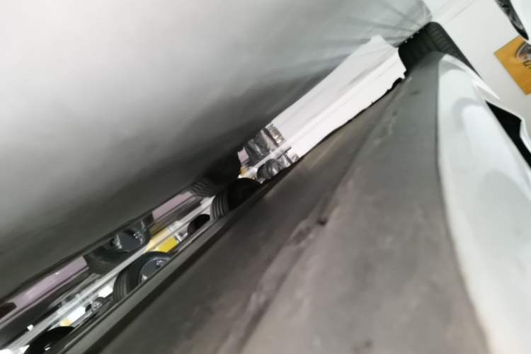 Used Tesla Model 3 2022 Rear-Wheel-Drive Version Right Side Sill