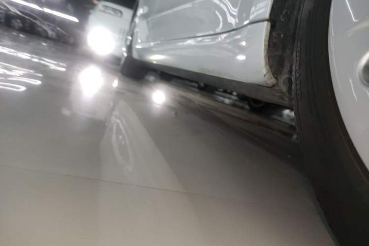 Used Tesla Model 3 2022 Rear-Wheel-Drive Version Right Side Sill