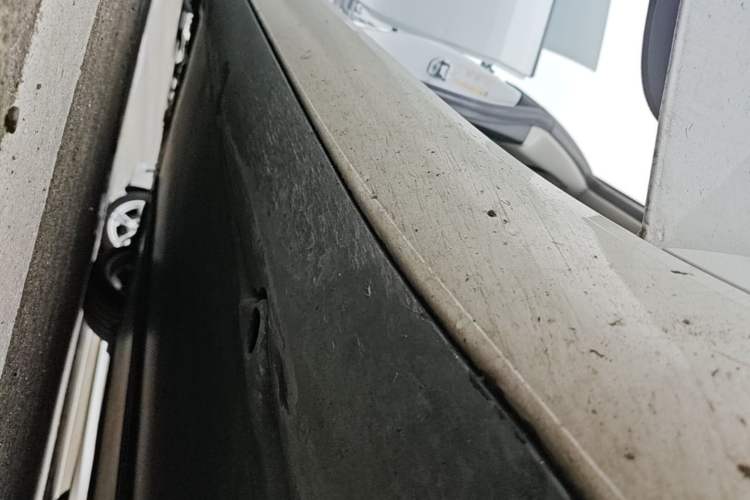 Used Tesla Model 3 2022 Rear-Wheel-Drive Version Right Side Sill