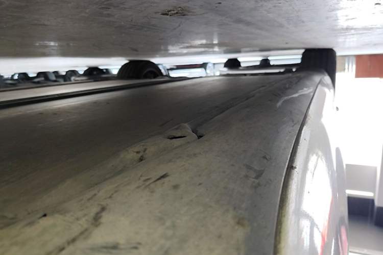 Used Tesla Model 3 2022 Rear-Wheel-Drive Version Right Side Sill