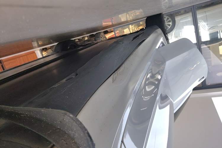 Used Tesla Model 3 2022 Rear-Wheel-Drive Version Right Side Sill