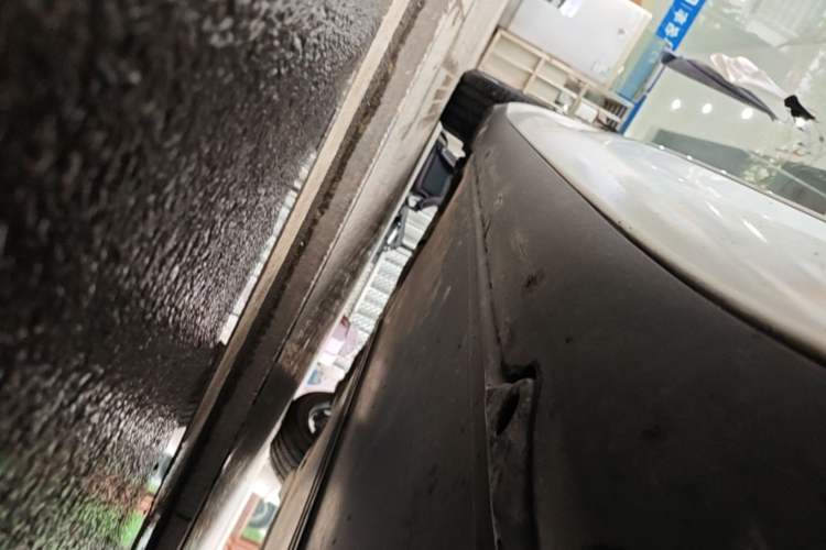 Used Tesla Model 3 2022 Rear-Wheel-Drive Version Right Side Sill