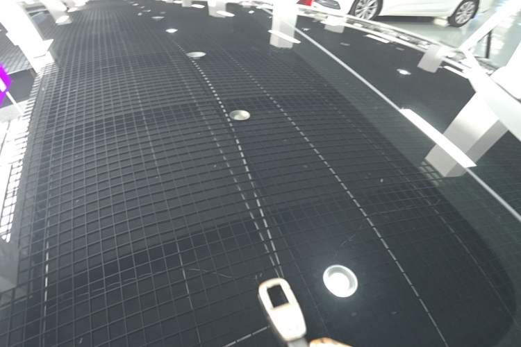 Used Tesla Model 3 2022 Rear-Wheel-Drive Version Roof