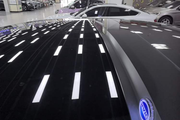 Used Tesla Model 3 2022 Rear-Wheel-Drive Version Roof